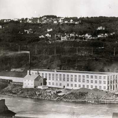 New West Linn Mill on West Side of Willamette