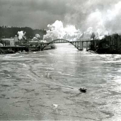 Arch Bridge at Oregon City-West Linn from Abernathy Bridge, 1970.: Copyright: Clackamas County Historical Society; Origformat: Print-Photographic
