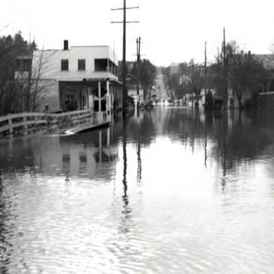 1943 Flood - Washington Street from Abernethy Creek - Oregon City