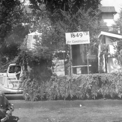 Oregon city Territorial Days Parade 1949