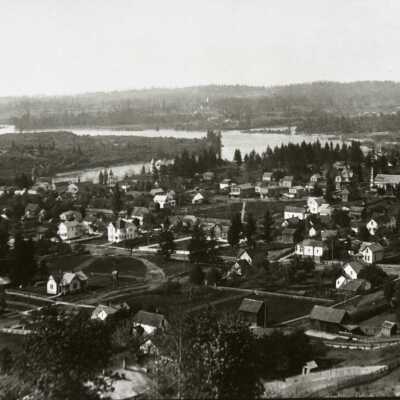Upper Oregon City from Falls View