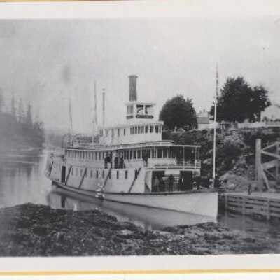 Steamboat "Multnomah" 1885 - at Oregon City