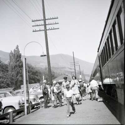 #700 Steam Engine Trip up Columbia Gorge,  i, 1956: Origformat: Negative