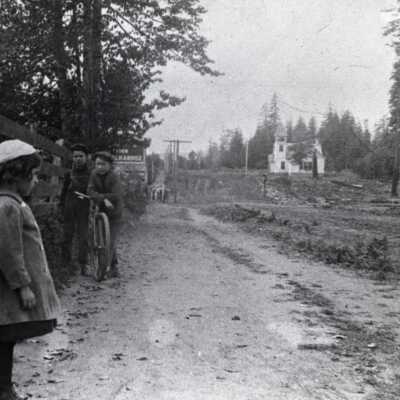 Oak Grove looking West on Oak Grove Blvd - 1909