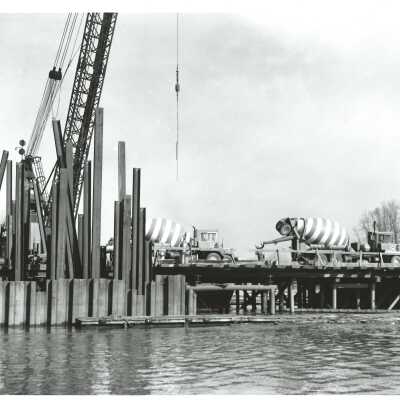 Construction of I205, Abernethy Bridge Pier, #2