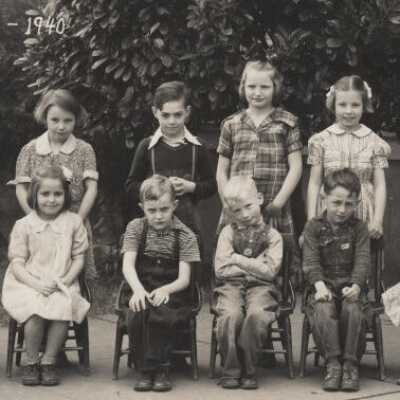 Eastham School Students 1940 - First Grade - Oregon City