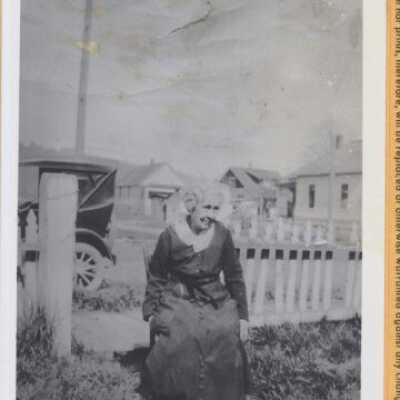 Mrs. Brayton of Canemah