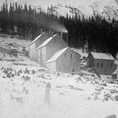 Mining area (?) on a mountain.: Copyright: Clackamas County Historical Society; Origsize: 4x7; Origformat: Print-Photographic