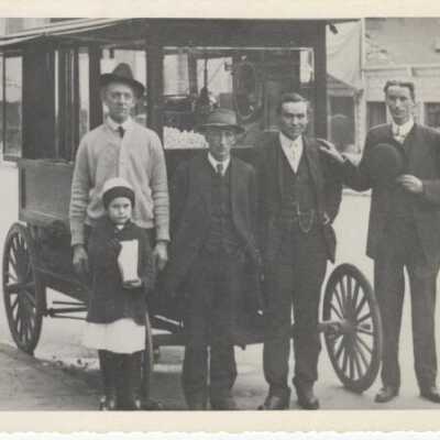 Popcorn wagon 1916