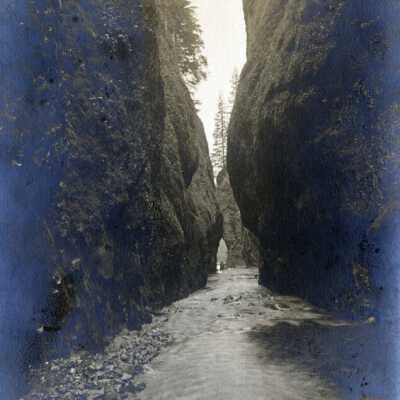 Oneonta Gorge, Columbia River Gorge, Oregon.