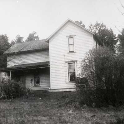 *Demolished* Ed Roethe House Overlooking the Willamette River - 1935