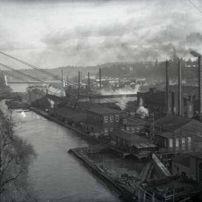 West Linn Mill and Locks from the West Linn Bluff.