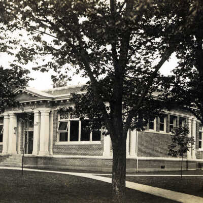 Oregon City Public Library