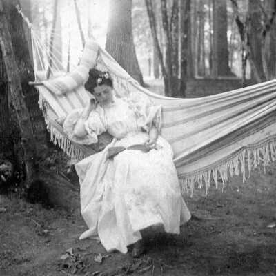 Florence Morey.