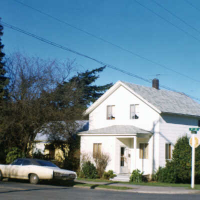 Caufield, Stevens, Hannaford House - 1976 - 923 9th Street - Oregon City, Oregon
