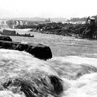 Fishing below Willamette Falls.