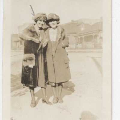 Nickley, Lucile and Unidentified Woman
