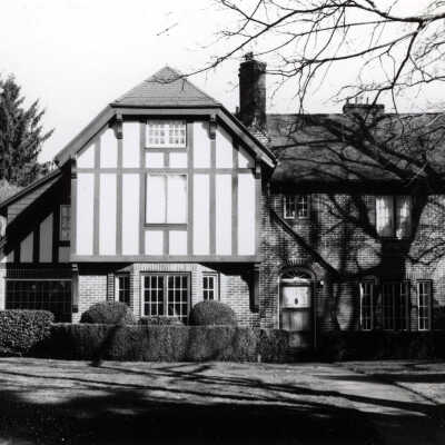 Donald W. Green House, Milwaukie, 1922.: Copyright: None; Origsize: 4"x6"; Origformat: Print-Photographic