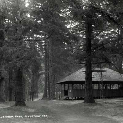 Symposium Building at Chautauqua Park, Gladstone.: Copyright: Clackamas County Historical Society; Origformat: Print-Photographic