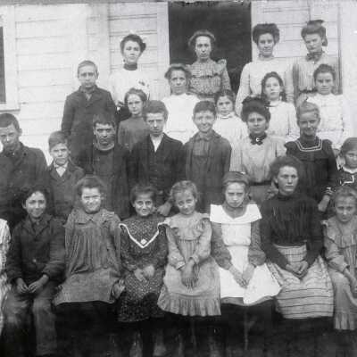 Carver School Students 1905 - Carver, Oregon - Copy #2