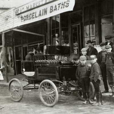 First Motor Car (Steam) Built in Oregon City, Oregon 1902