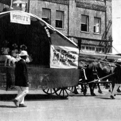 Moose Float in Parade, 4 Jul 1916, Newberg, Oregon.