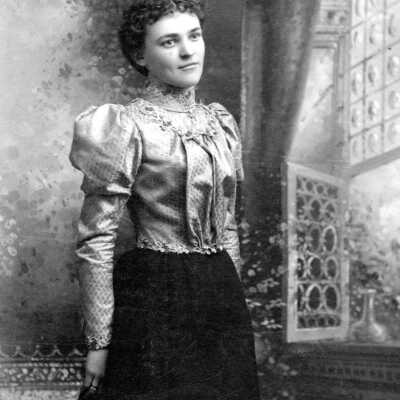 Ethel Chaney. (B): Copyright: None; Origsize: 4" x 6"; Origformat: Print-Photographic