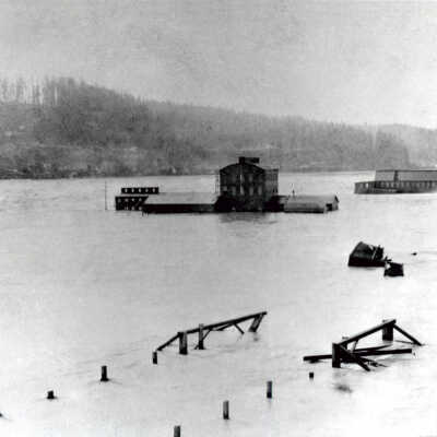 1890 Flood - Willamette Falls Locks and Crown Paper Mill.