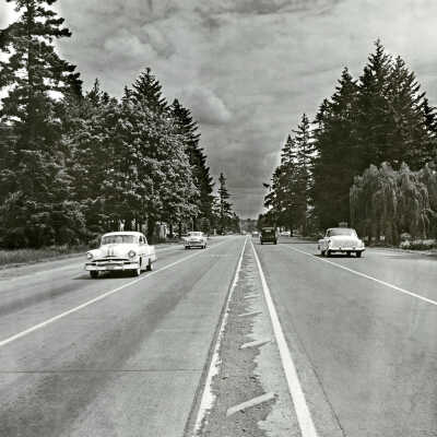 McLoughlin Blvd between Jennings and Hull Avenue