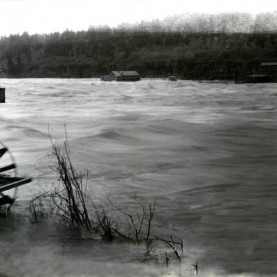 1890 Flood - Willamette Falls