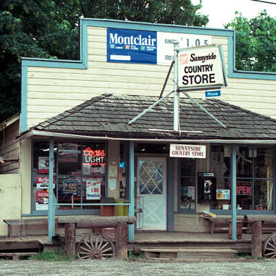 Sunnyside Country Store.