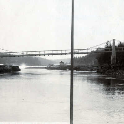 Oregon City/West Linn Suspension Bridge - 1895