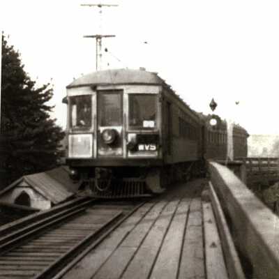W.V.S. Train at 15th Street in Oregon City