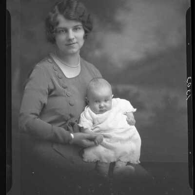 Photograph of a woman and child for Mrs. Burhanon - December 1929 - Negative