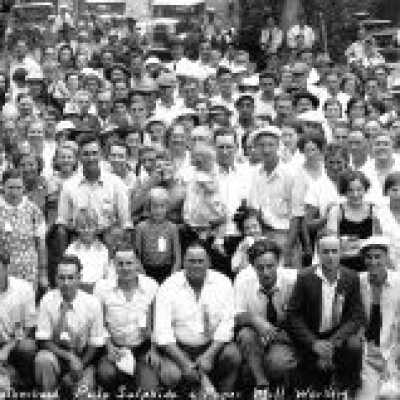 Hawley Millworkers and families 1934: Copyright: Clackamas County Historical Society; Origformat: Other