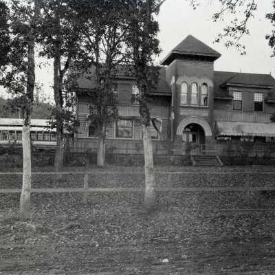 West Linn 1900 - Railroad Station