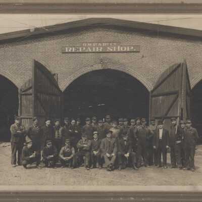Milwaukie 1908 - Repair Shop and Crew for Oregon Water Power & Railway Company
