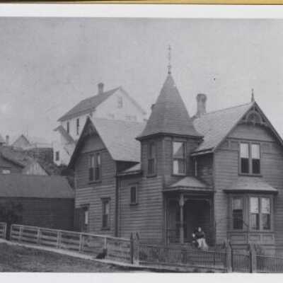 James Roake House - 1895 - 720 11th Street, Oregon City