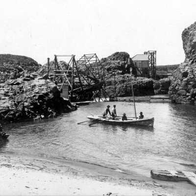 Fishwheel No. 5, The Dalles-Celilo area on Columbia River.: Copyright: Clackamas County Historical Society; Origsize: 5x7; Origformat: Print-Photographic