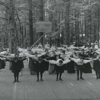 Gladstone Chautauqua Park #2 - Women's Gym Class (Negative)