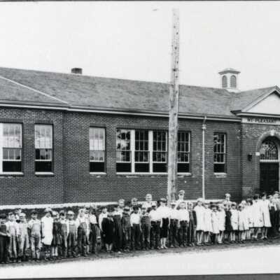 Mt. Pleasant School Students 1930