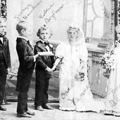 Bert Boylan, George Hankins, Eddie Boylan, Ona Renner and Genevie Blue.