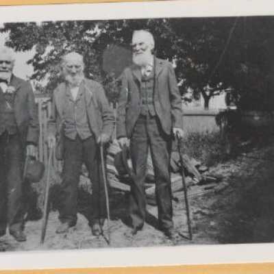 Francois Zavier Matthieu, Sidney Moss and David McLoughlin 1900