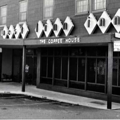 West Linn Inn, West Linn, Oregon.: Copyright: Clackamas County Historical Society; Origformat: Print-Photographic