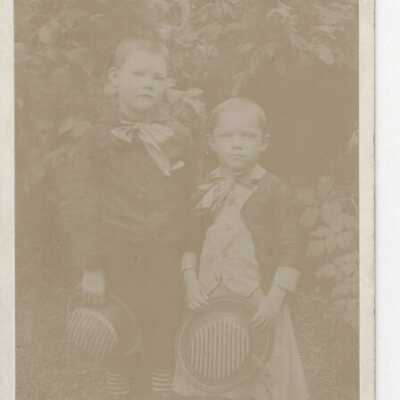 Earl and Arthur Wink - New Era, Oregon
