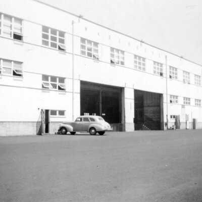 Suplus Warehouse, Oregon Shipyard. 1947.: Copyright: None; Origsize: 2"x4"; Origformat: Print-Photographic