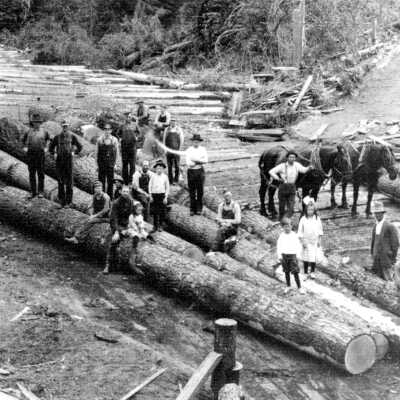 Nelson & jarl Sawmill, near Sandy, 1910.