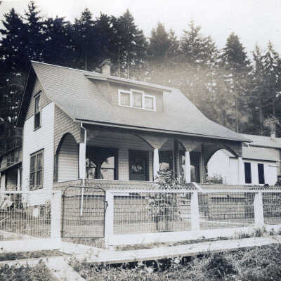 William and Dora Bottomley House, High Street, Oregon City, 1913.