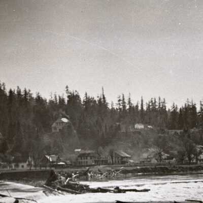Canemah 1903 - View From the Falls