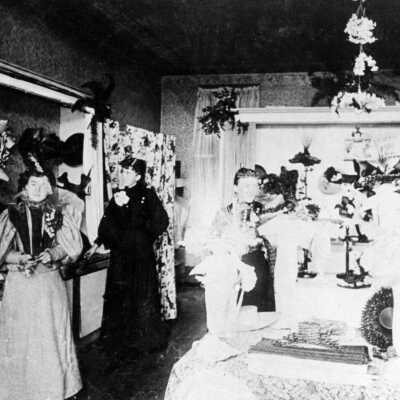 Oregon City - Mrs. Sladen's Hat Store 1896 - 614 Main Street
